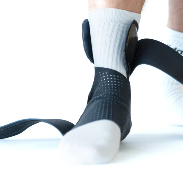 AIRCAST® Airfree® Sprunggelenkorthese – Bild 2